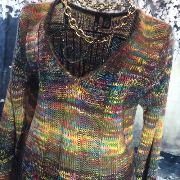 🦁👢❣️NEW multi color flattering sweater dress - Picture 3 of 6